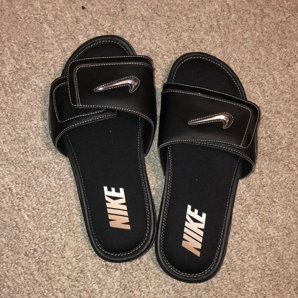 Men’s Nike slides